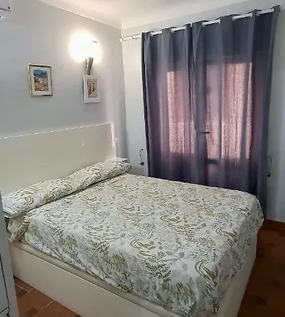 Preciosa Casa En Vilajoyosa Con Vistas Al Mar En Casas Colgantes Del Casco Antiguo