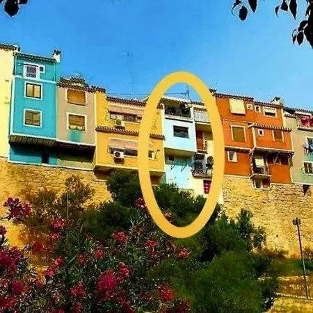Preciosa Casa En Vilajoyosa Con Vistas Al Mar En Casas Colgantes Del Casco Antiguo Villajoyosa (La Vila Joiosa)